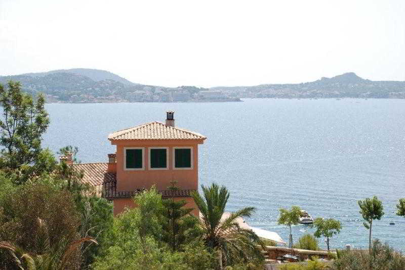 Hotel Petit Cala Fornells ปาเกรา ภายนอก รูปภาพ