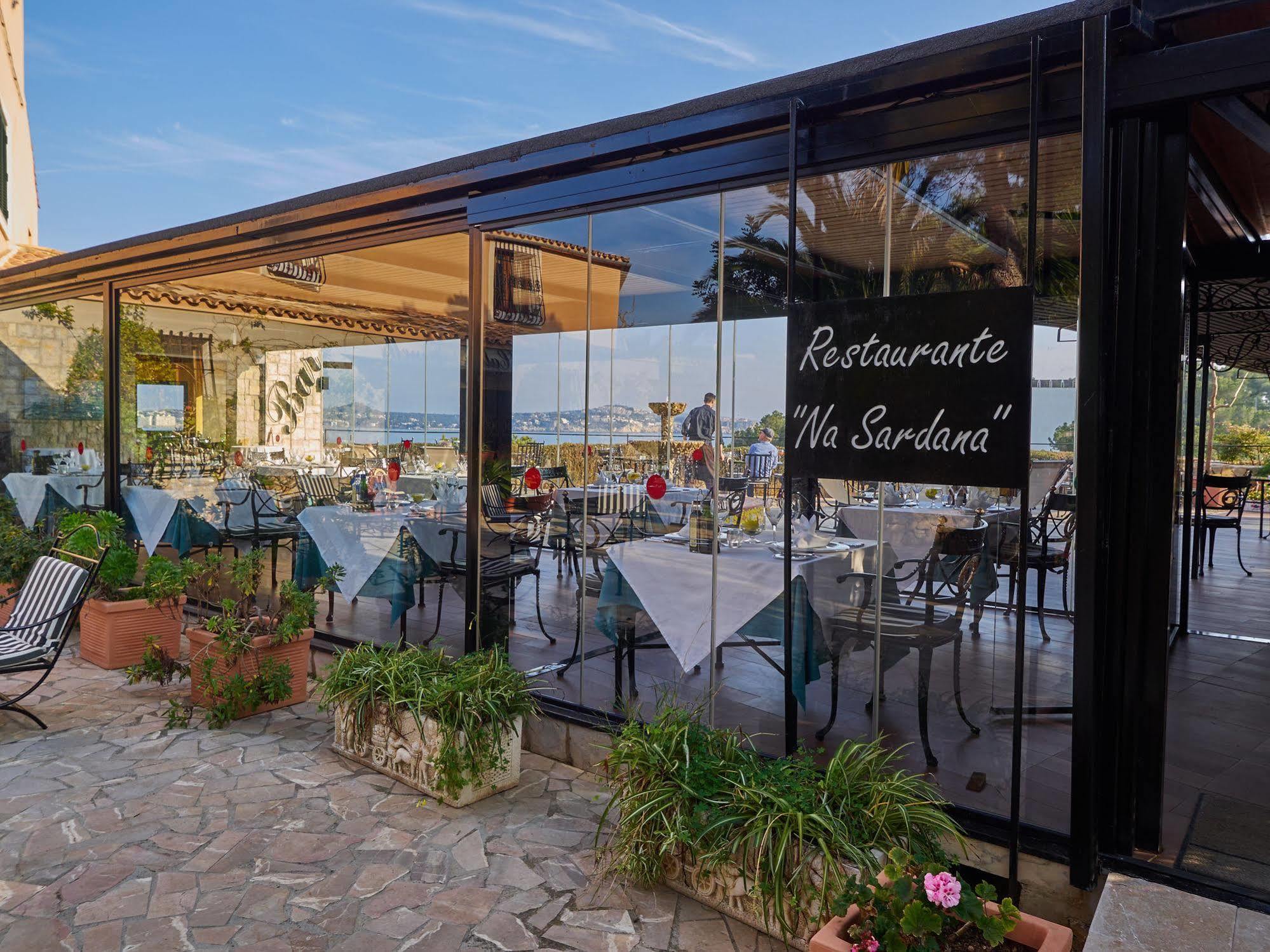 Hotel Petit Cala Fornells ปาเกรา ภายนอก รูปภาพ