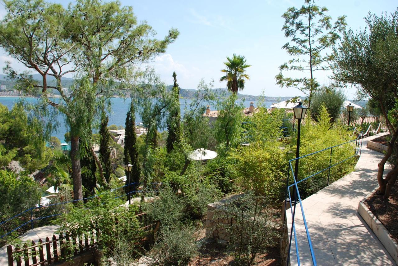 Hotel Petit Cala Fornells ปาเกรา ภายนอก รูปภาพ