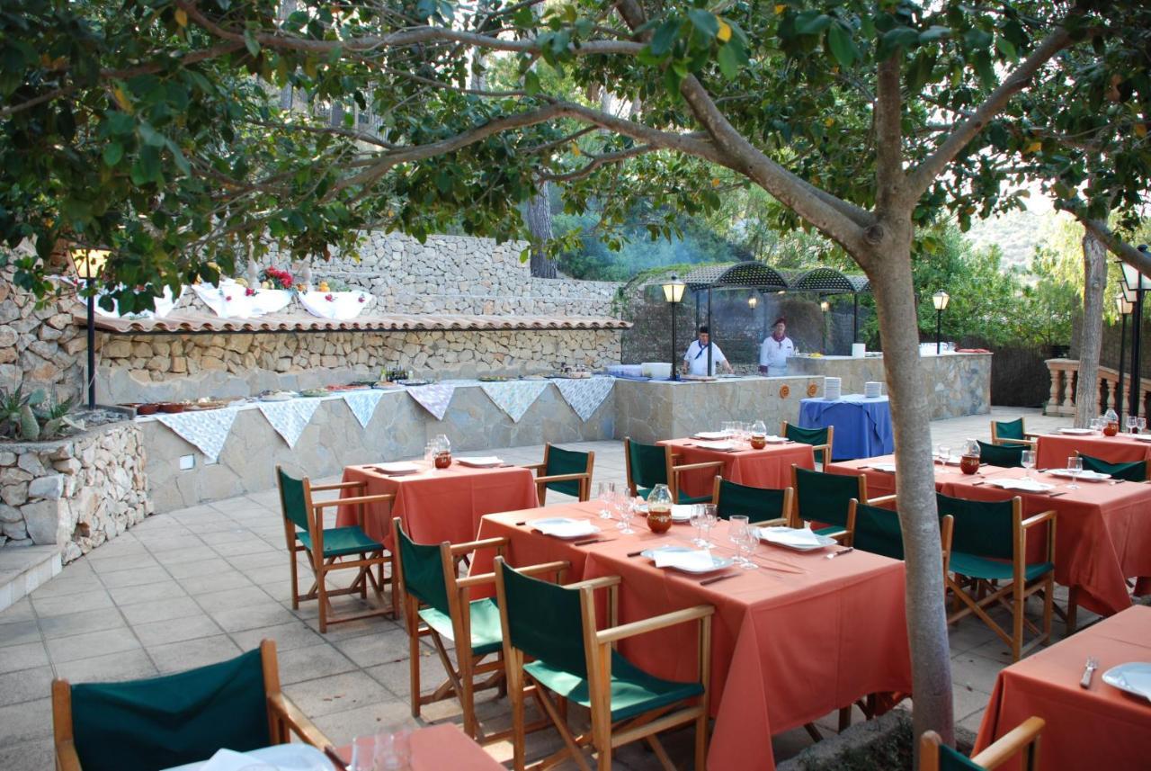 Hotel Petit Cala Fornells ปาเกรา ภายนอก รูปภาพ
