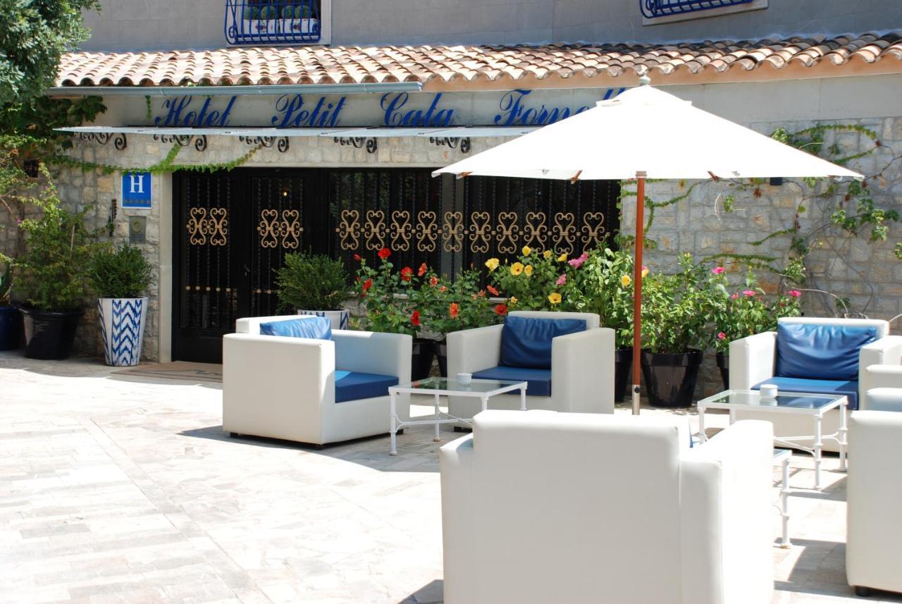 Hotel Petit Cala Fornells ปาเกรา ภายนอก รูปภาพ