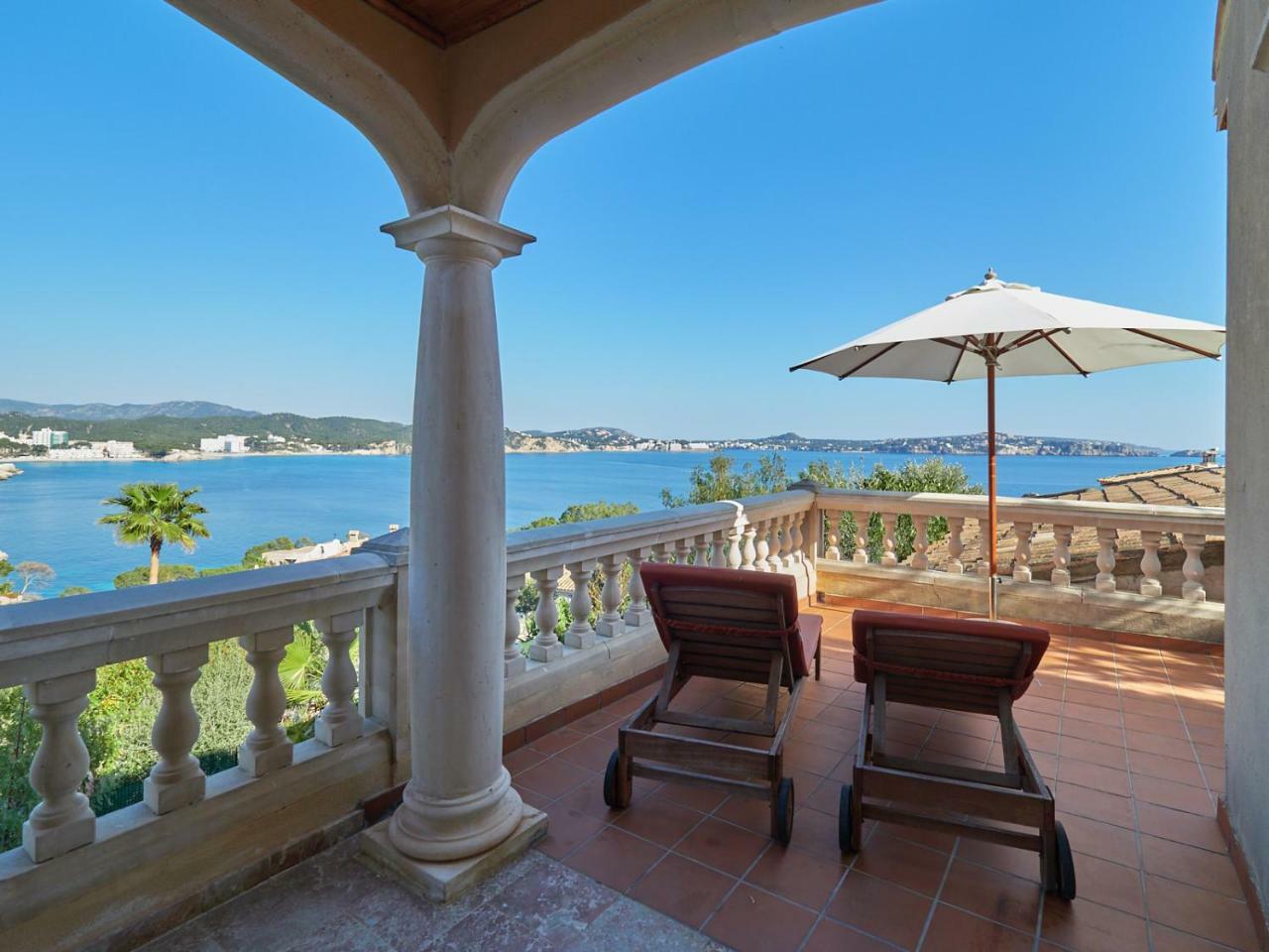 Hotel Petit Cala Fornells ปาเกรา ภายนอก รูปภาพ