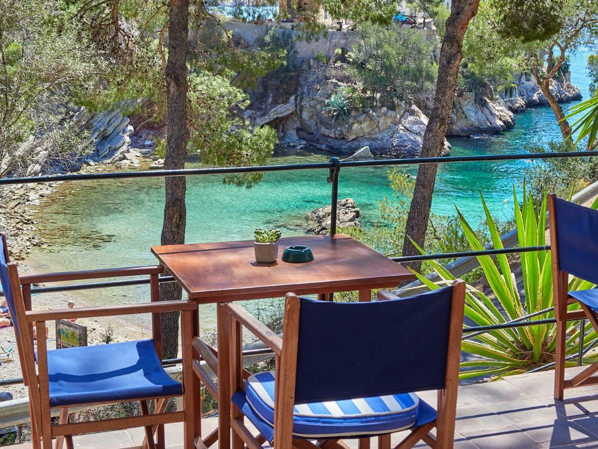 Hotel Petit Cala Fornells ปาเกรา ภายนอก รูปภาพ